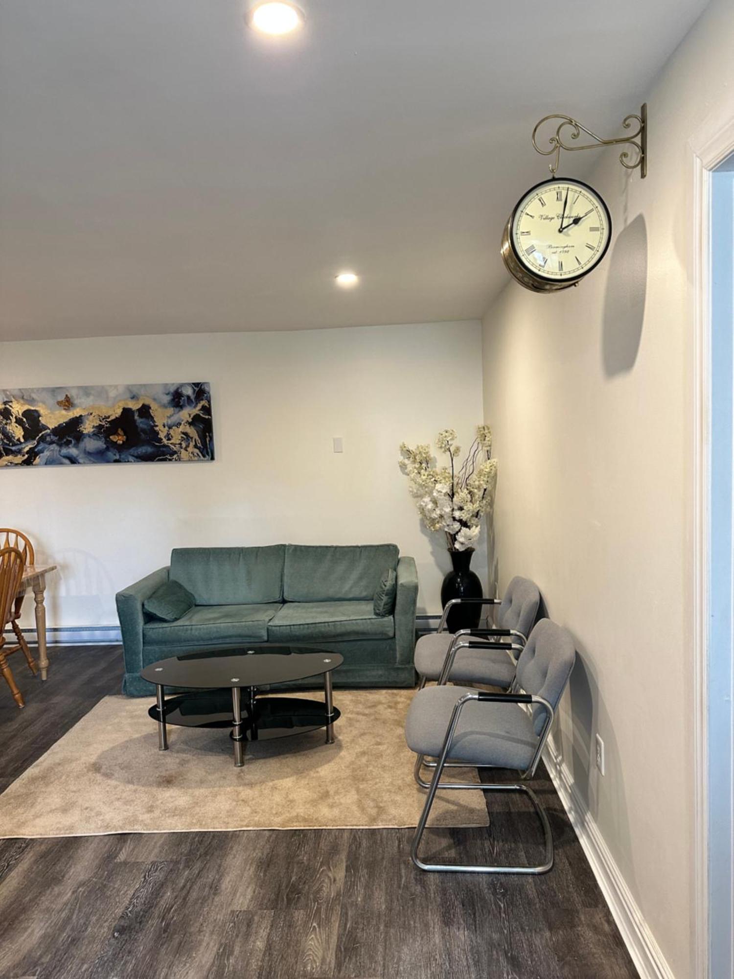 Central Halifax One Bedroom Apartment In Clayton Park Bagian luar foto